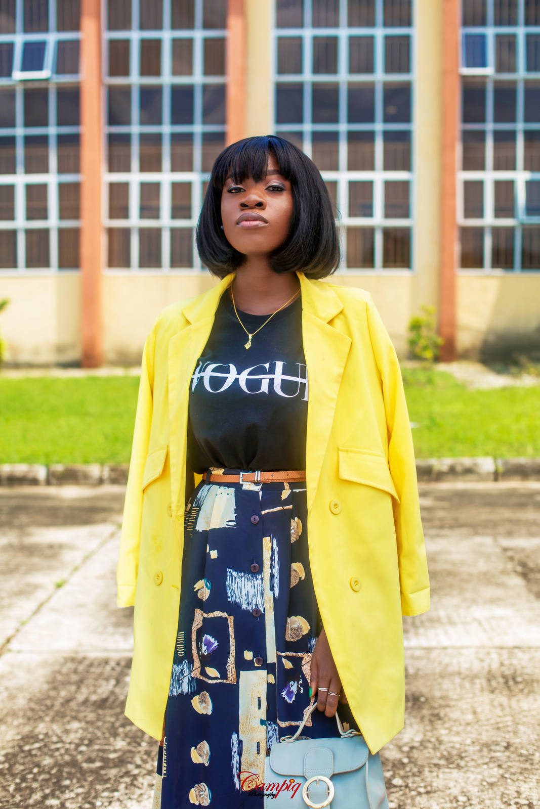 Styling-the-blazer-trend-Yellow-neon-trend-somgolibe-the-chic-street-lawyer